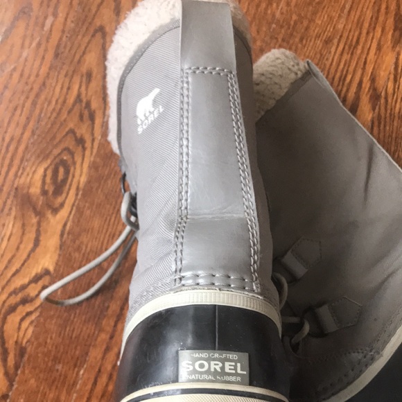 Sorel Winter Boots - Picture 3 of 5